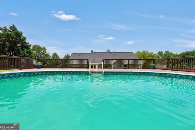 156 Meadow View Drive, Jackson, GA 30233