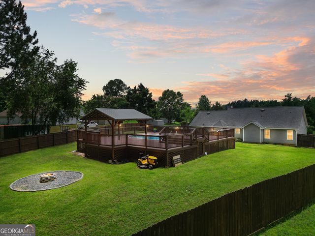 156 Meadow View Drive, Jackson, GA 30233