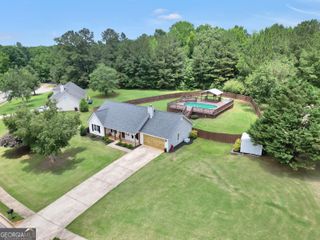 156 Meadow View Drive, Jackson, GA 30233