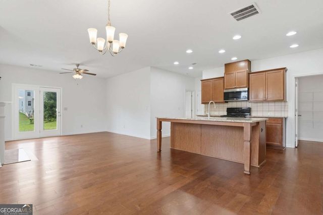 312 Shaw Drive, Acworth, GA 30102