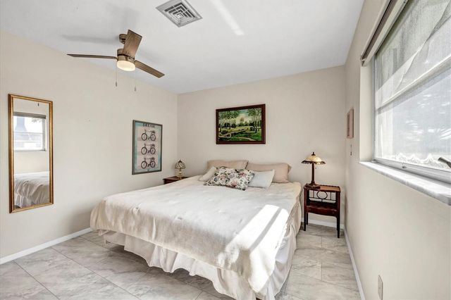 1060 COCKRILL STREET 1060, Venice, FL 34285