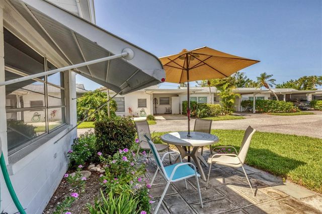1060 COCKRILL STREET 1060, Venice, FL 34285
