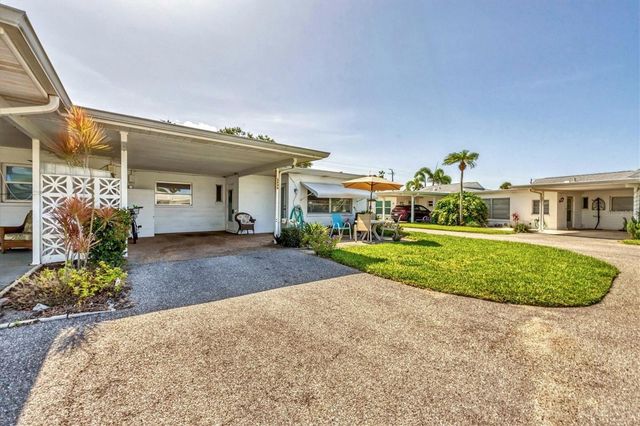 1060 COCKRILL STREET 1060, Venice, FL 34285