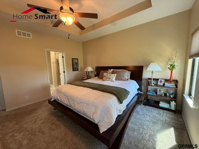5017 Beckys Way, Lincoln, NE 68514