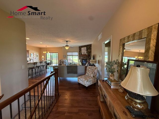 5017 Beckys Way, Lincoln, NE 68514