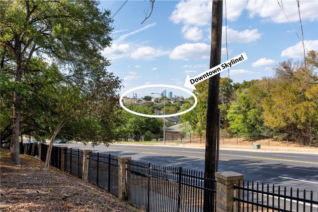 2450 Wickersham LN 109, Austin, TX 78741