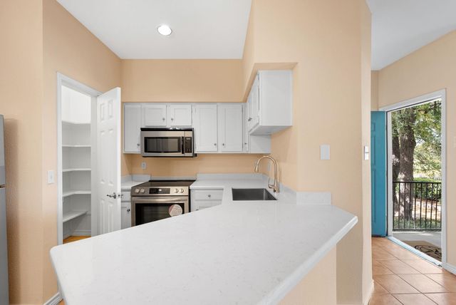 2450 Wickersham LN 109, Austin, TX 78741