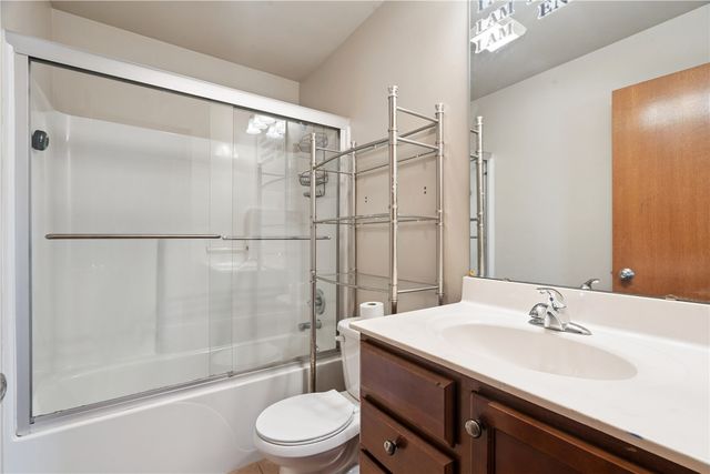 6509 Ohio Street SW, Cedar Rapids, IA 52404