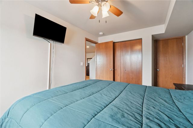 6509 Ohio Street SW, Cedar Rapids, IA 52404