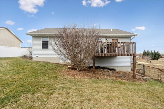 6509 Ohio Street SW, Cedar Rapids, IA 52404