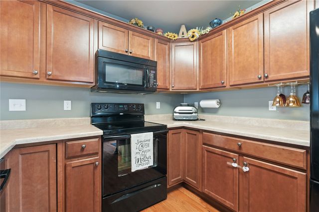 6509 Ohio Street SW, Cedar Rapids, IA 52404