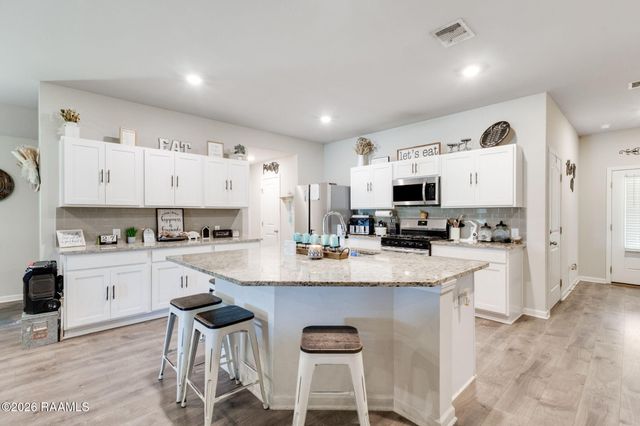 104 Whirlaway Drive, Lafayette, LA 70507