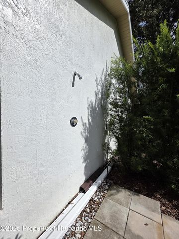 9446 Ashley Drive, Weeki Wachee, FL 34613