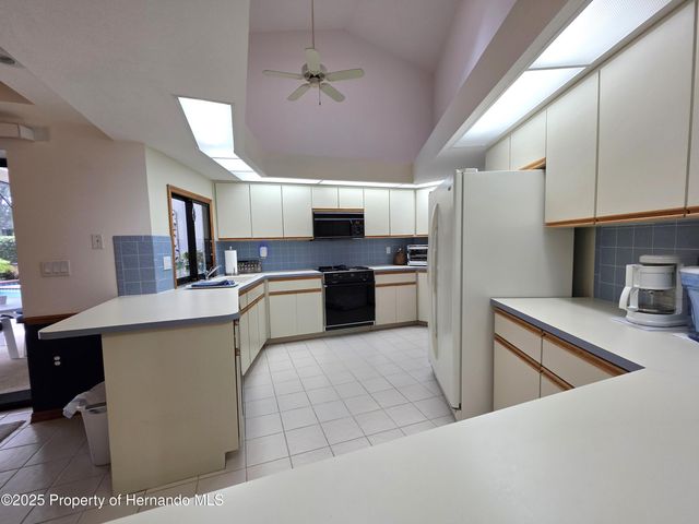 9446 Ashley Drive, Weeki Wachee, FL 34613