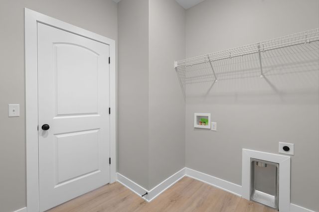 2515 Topeka Rd, Bowling Green, KY 42103