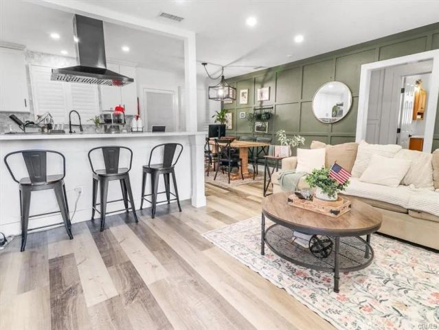 6502 Dos Rios Road, Downey, CA 90240
