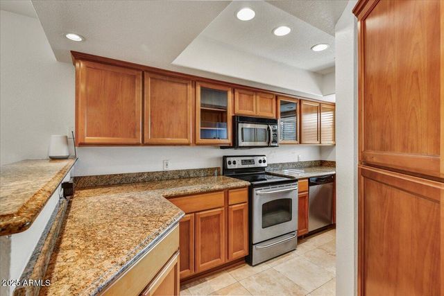 3235 E CAMELBACK Road 218, Phoenix, AZ 85018