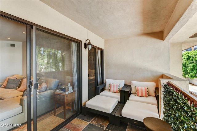 3235 E CAMELBACK Road 218, Phoenix, AZ 85018