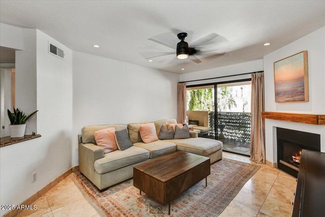 3235 E CAMELBACK Road 218, Phoenix, AZ 85018