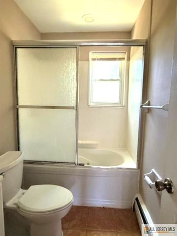 289 Main Street 4E, Spotswood, NJ 08884