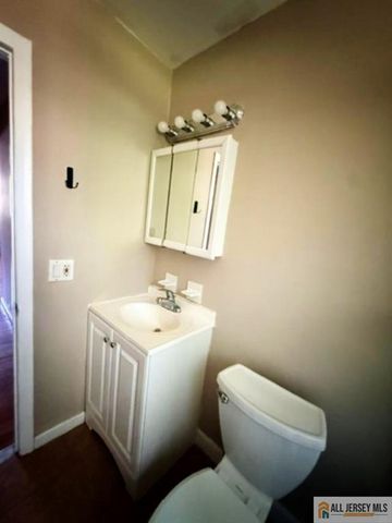 289 Main Street 4E, Spotswood, NJ 08884