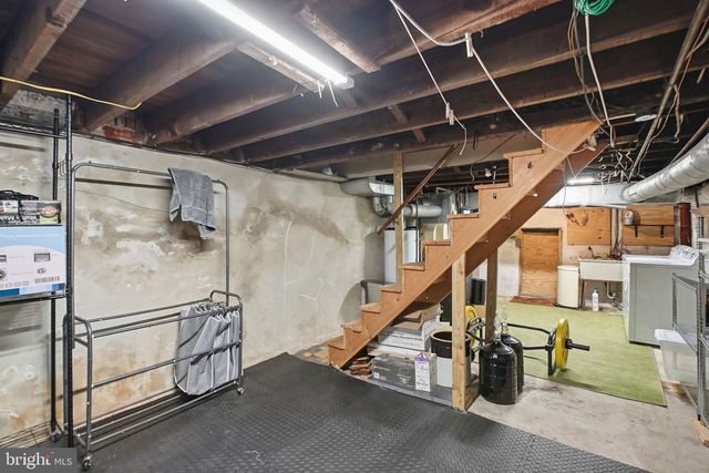 12 MANCHESTER AVE, Media, PA 19063