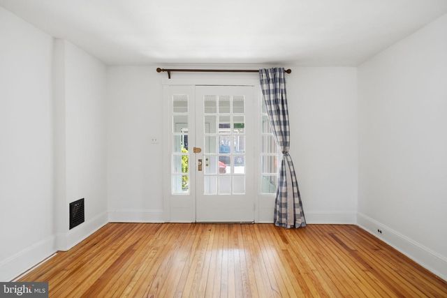 12 MANCHESTER AVE, Media, PA 19063