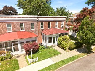 12 MANCHESTER AVE, Media, PA 19063