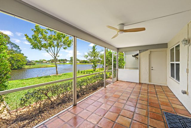 174 Pinewood Court, Jupiter, FL 33458