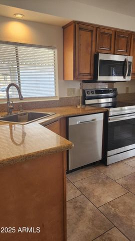 2233 E BEHREND Drive 61, Phoenix, AZ 85024