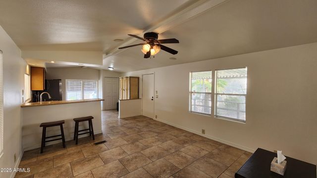 2233 E BEHREND Drive 61, Phoenix, AZ 85024