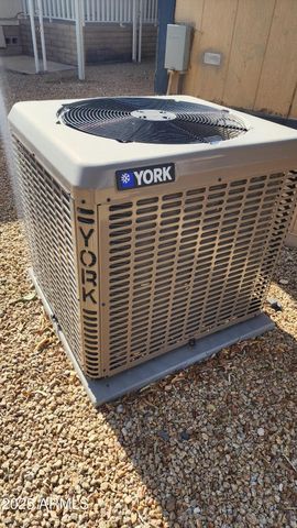 2233 E BEHREND Drive 61, Phoenix, AZ 85024