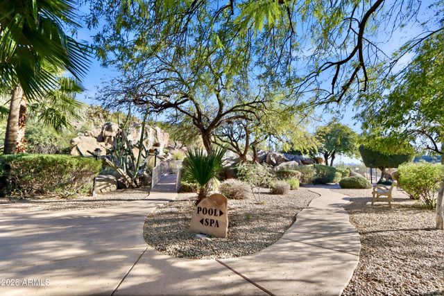 2233 E BEHREND Drive 61, Phoenix, AZ 85024