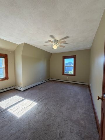 24 Orchard Ave 1, Waltham, MA 02452