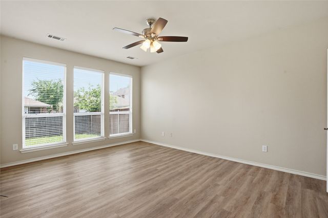 6361 Redeagle Creek Drive, Fort Worth, TX 76179