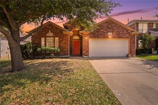 6361 Redeagle Creek Drive, Fort Worth, TX 76179