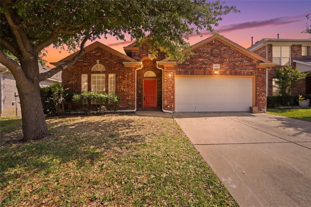 6361 Redeagle Creek Drive, Fort Worth, TX 76179