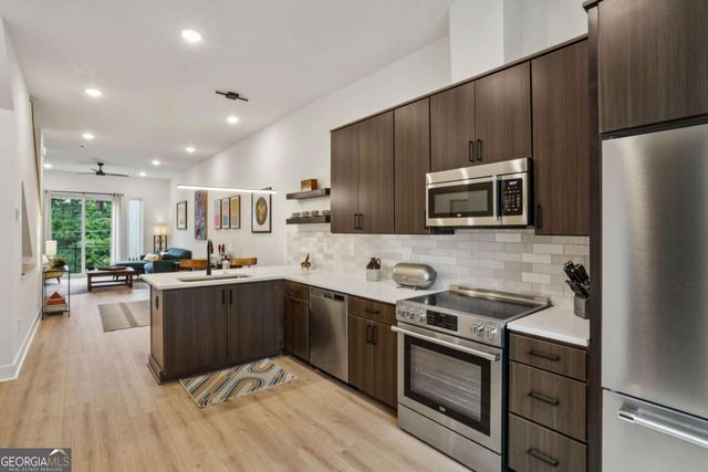 2199 Lenox Road NE 11, Atlanta, GA 30324