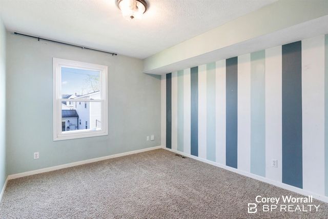 7115 12th Avenue, Jenison, MI 49428