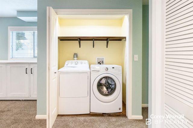 7115 12th Avenue, Jenison, MI 49428