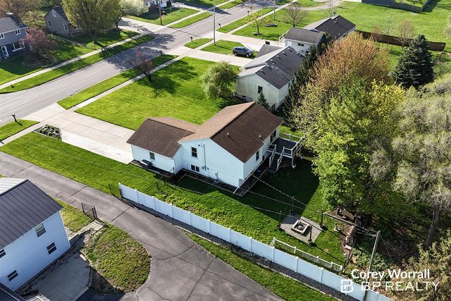 7115 12th Avenue, Jenison, MI 49428