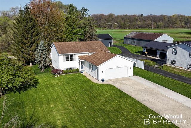 7115 12th Avenue, Jenison, MI 49428