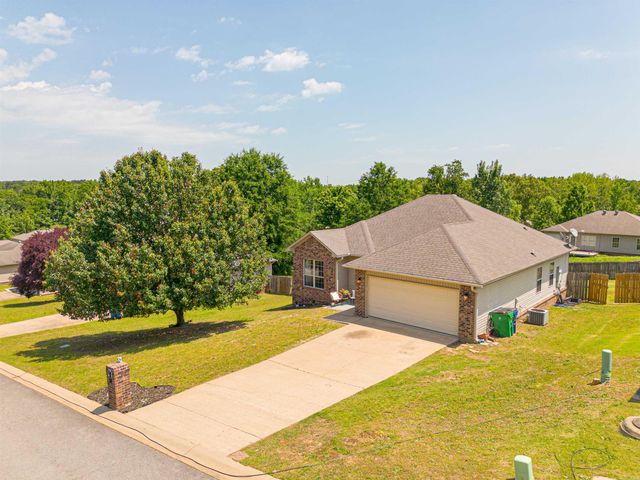 321 Weathering Lane, Austin, AR 72007