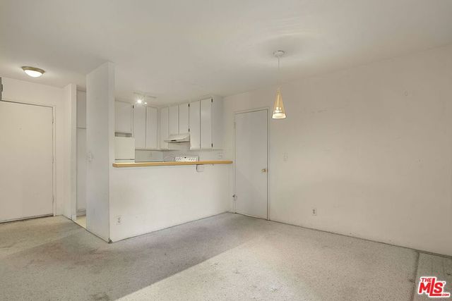 11645 Montana Avenue 215, Los Angeles, CA 90049