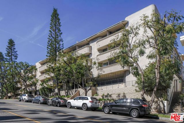 11645 Montana Avenue 215, Los Angeles, CA 90049