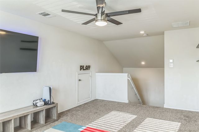 724 Alton Drive, Aubrey, TX 76227