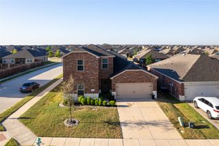 724 Alton Drive, Aubrey, TX 76227