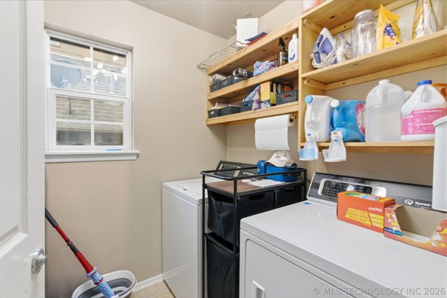 20382 E 49th Street S, Broken Arrow, OK 74014