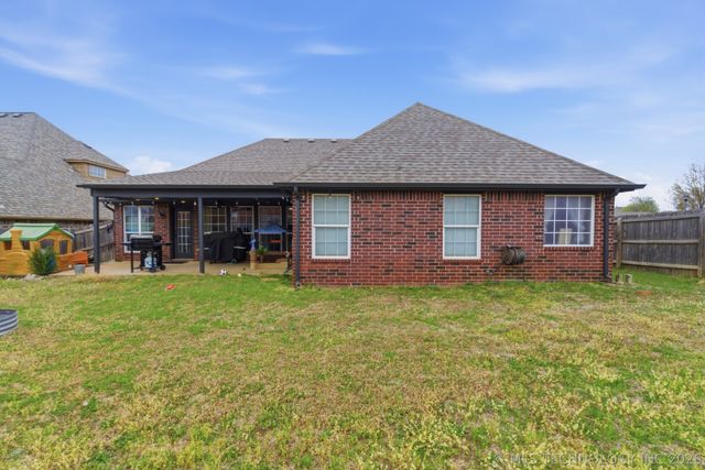 20382 E 49th Street S, Broken Arrow, OK 74014