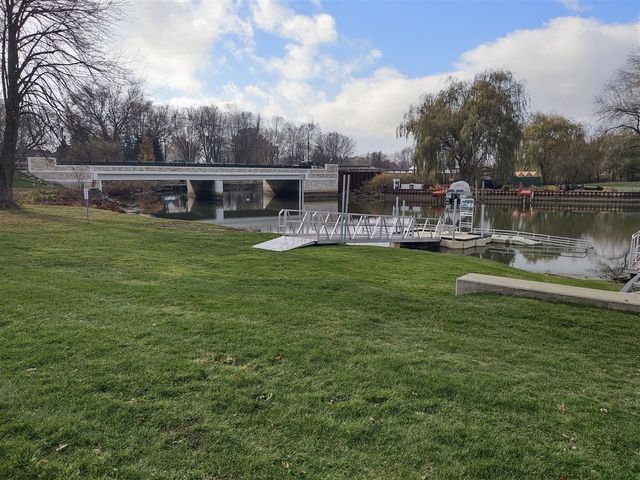 33505 Meldrum Street, Chesterfield, MI 48047